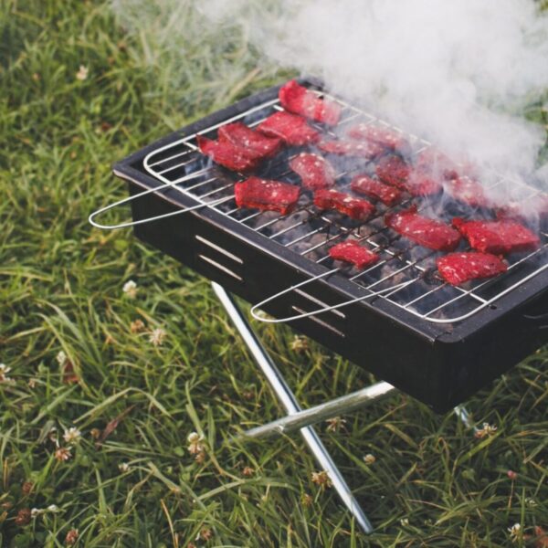 Asador portátil: la mejor opción para disfrutar de una carne asada en cualquier lugar