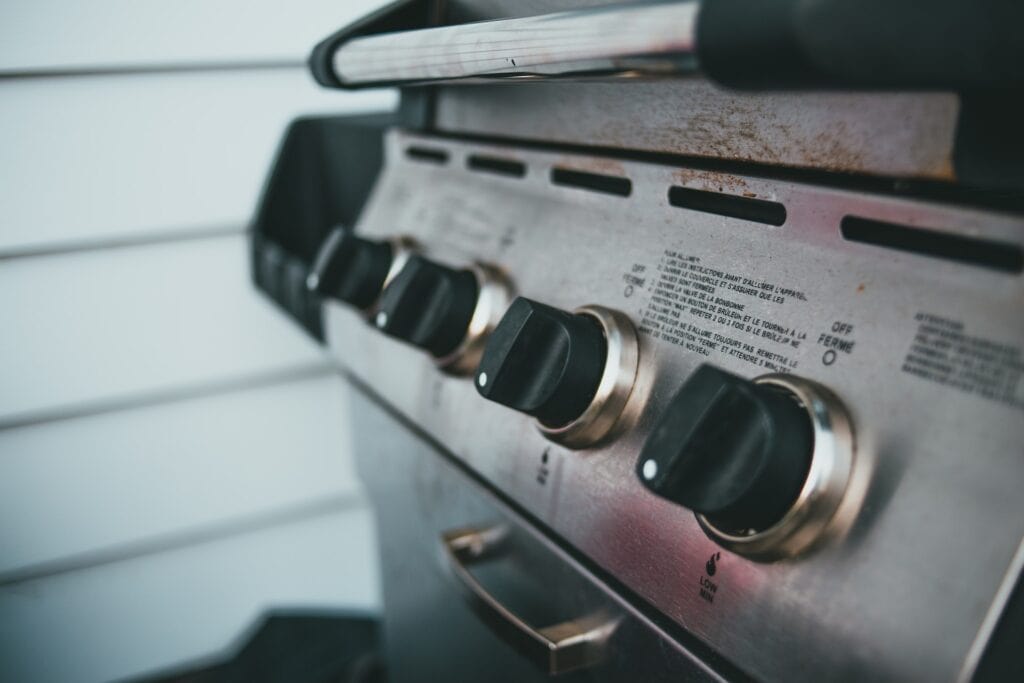 perillas de un asador de gas